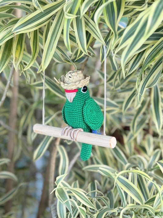 Cotorra Puertorriqueña Tejida en Crochet